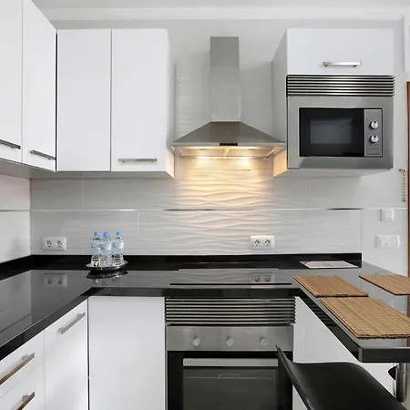 Apartament Buganvilla 0-1 *