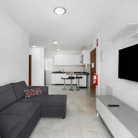 Buganvilla 0-1 Apartment Candelaria